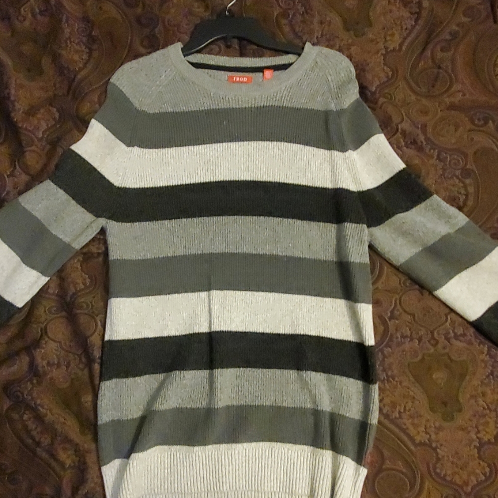 Izod Sweater